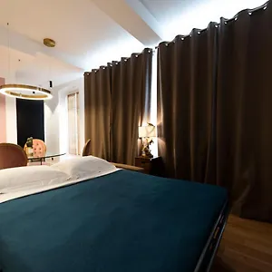  Апартаменты O'lord, 4 Etoiles, De Luxe Champs-elysees